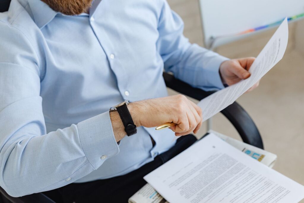 Reviewing compliance documents